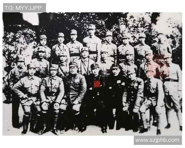 全球足球传奇汇聚地：世界球星风采尽显陈列室